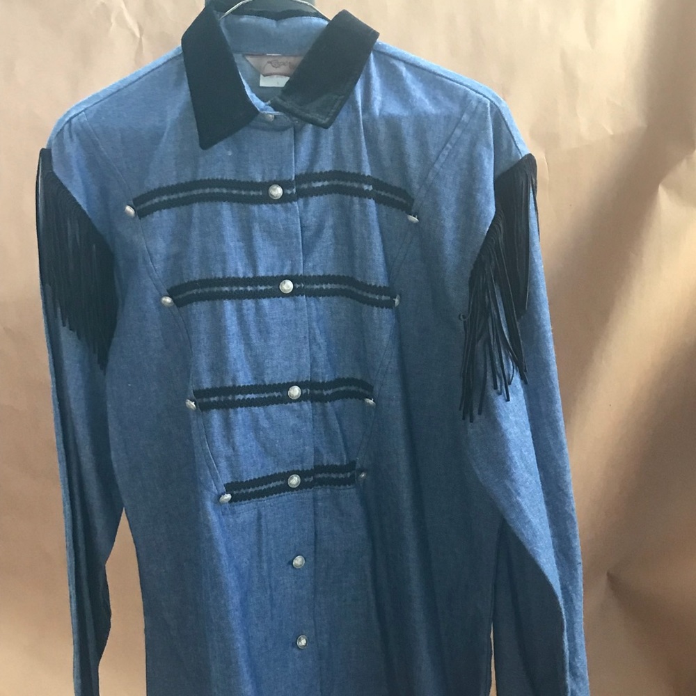 Roper Brand Denim ladies shirt.